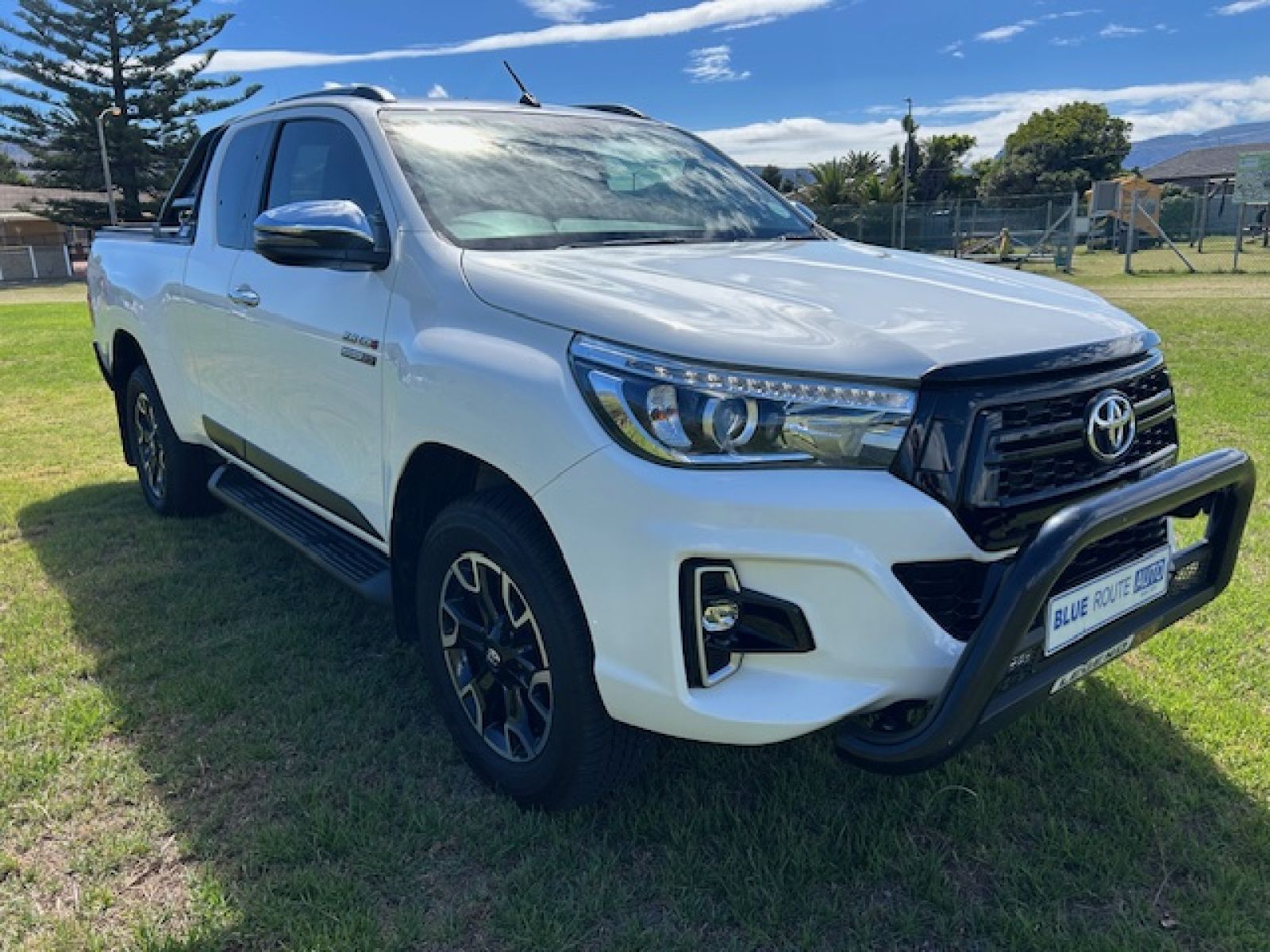 2020 TOYOTA HILUX 2.8 GD-6 RB Legend 4x4 A/T P/U E/C / 84000km / R 529950.00