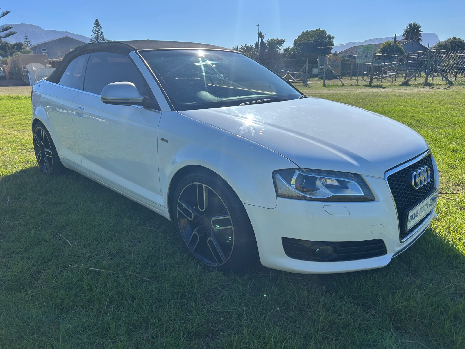 2010 AUDI A3 1.8T FSi CABRIOLET A/T / 146000km / R 109950.00