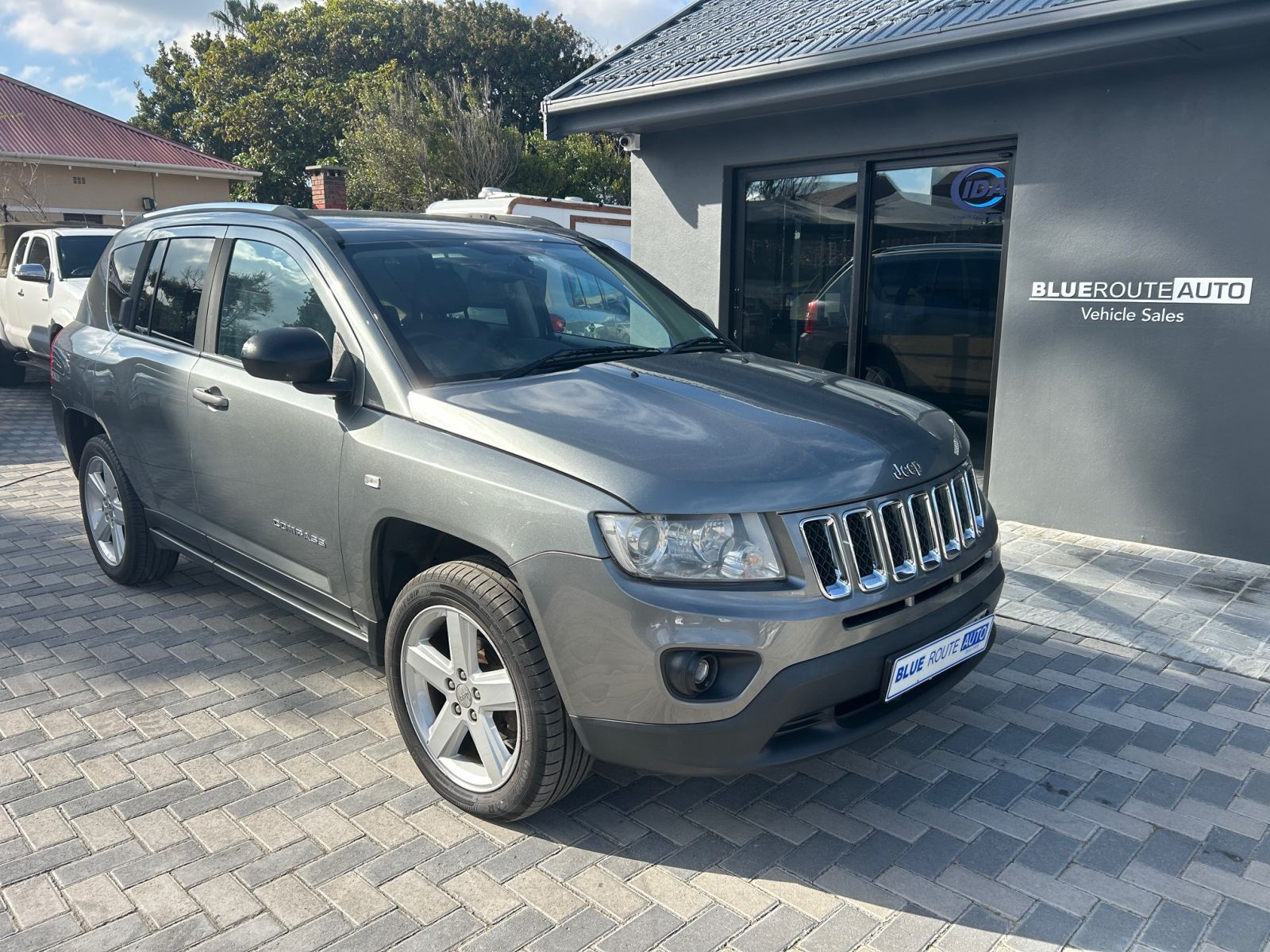 2013 JEEP COMPASS 2.0 LTD / 174000km / R 99950.00