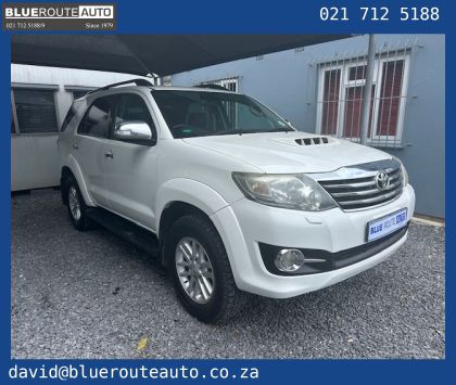 FORTUNER 3.0D-4D R/B