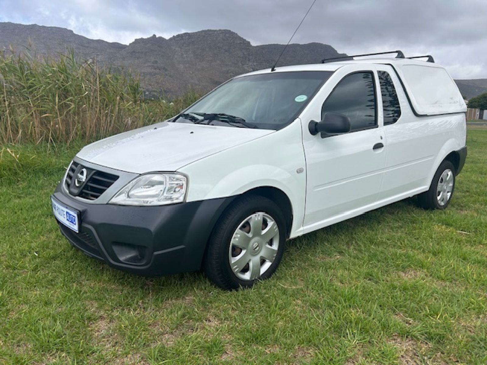 2021 NISSAN NP200 NP200 1.6  A/C SAFETY PACK P/U S/C