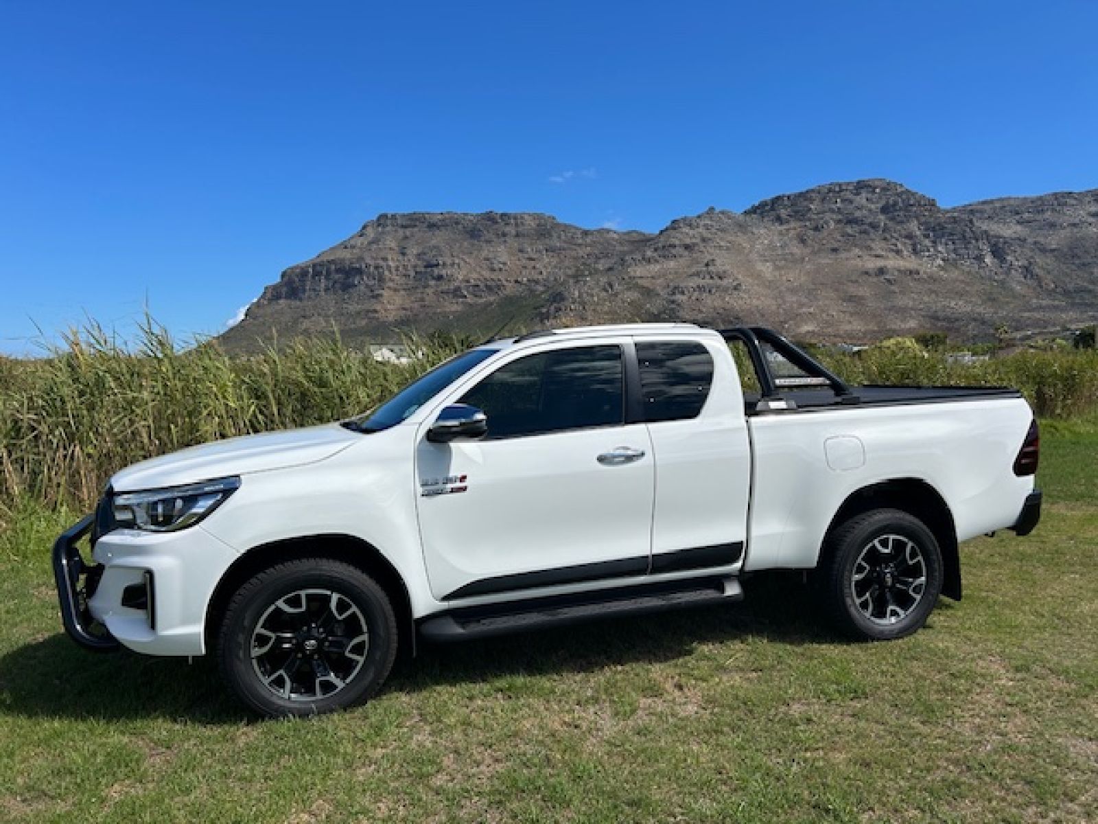 2020 TOYOTA HILUX  HILUX 2.8 GD-6 RB Legend 4x4 A/T P/U E/C