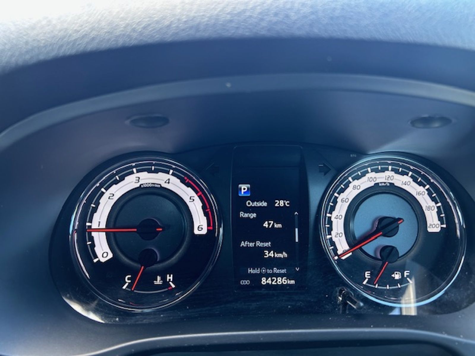 2020 TOYOTA HILUX  HILUX 2.8 GD-6 RB Legend 4x4 A/T P/U E/C