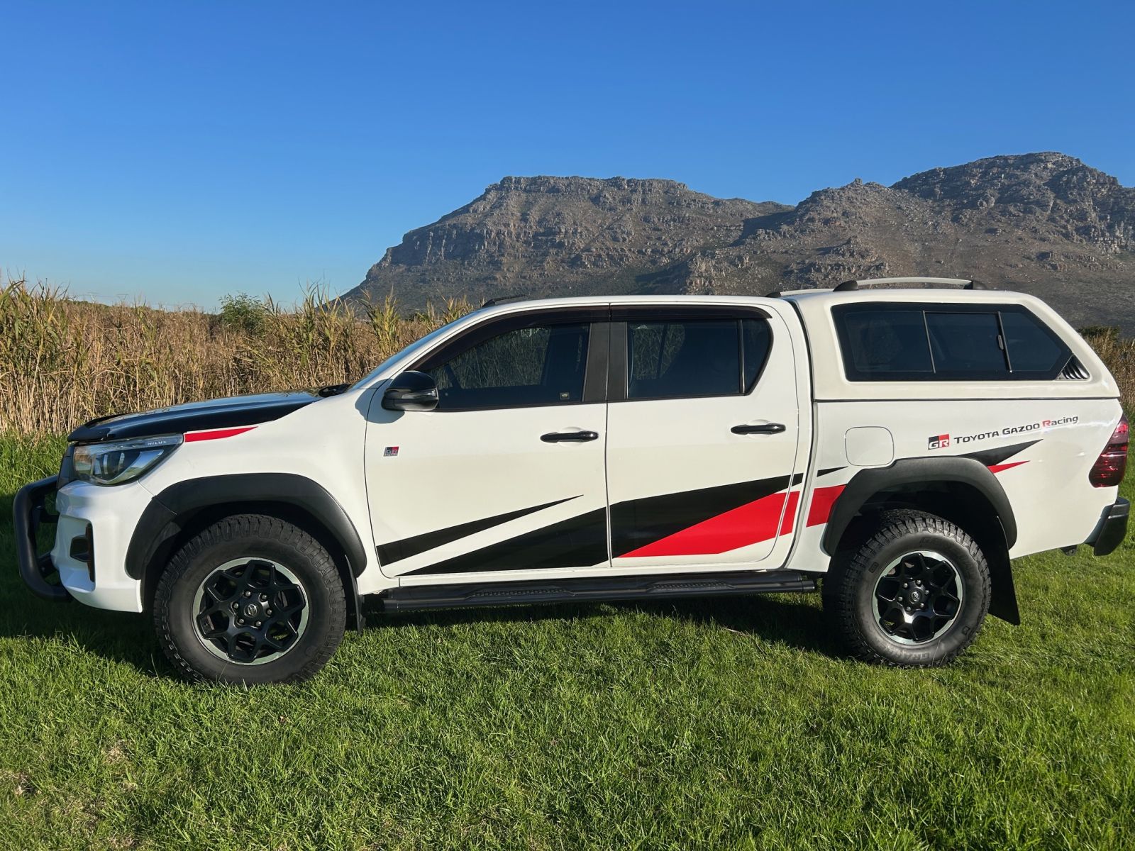 2019 TOYOTA HILUX 2016 ON HILUX 2.8 GD-6 GR-S 4X4 A/T P/U D/C