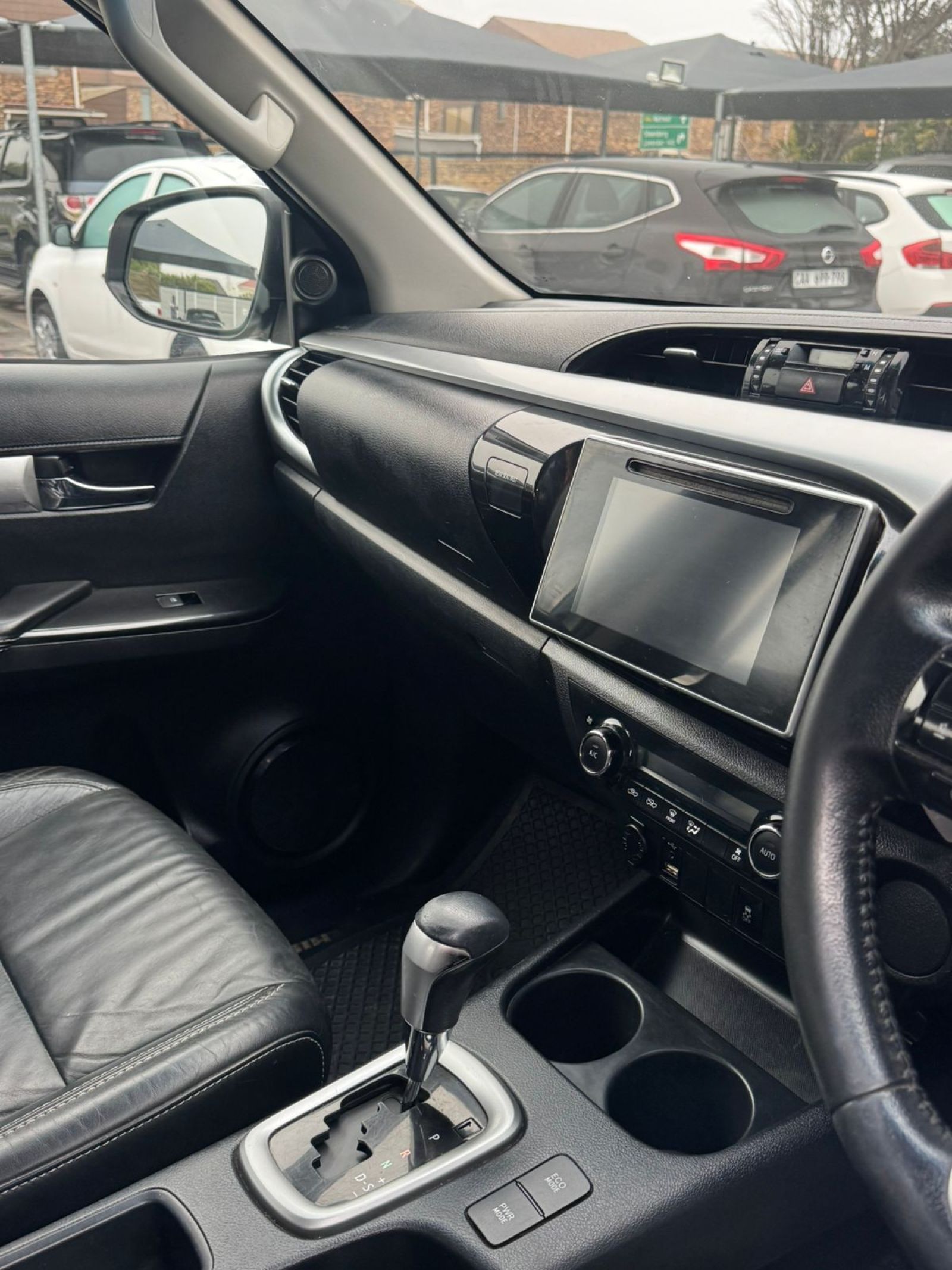 2016 TOYOTA HILUX 2016 ON HILUX 2.8 GD-6 RB RAIDER A/T P/U D/C