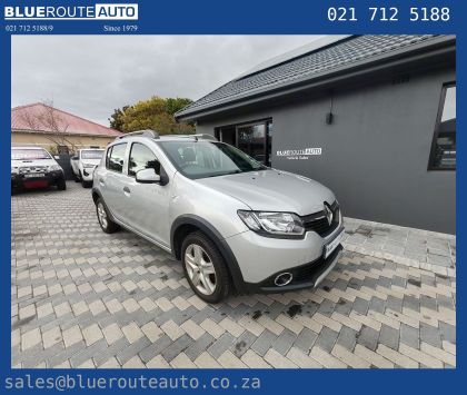 SANDERO 900T STEPWAY
